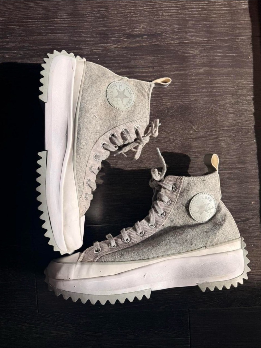 Converse Run Star Hike